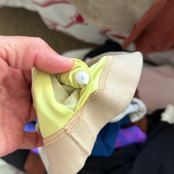 Lululemon All Sport Bra, white and blue. Small. Mesh, Power Luxtreme. - Picture 14 of 14